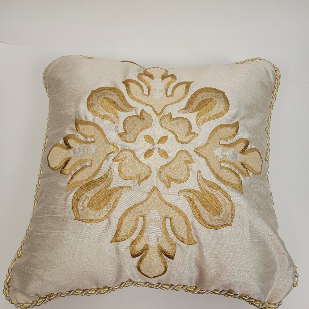 New Kensington Gatsby Cream Gold Damask Accent Pillow with Corded Trim